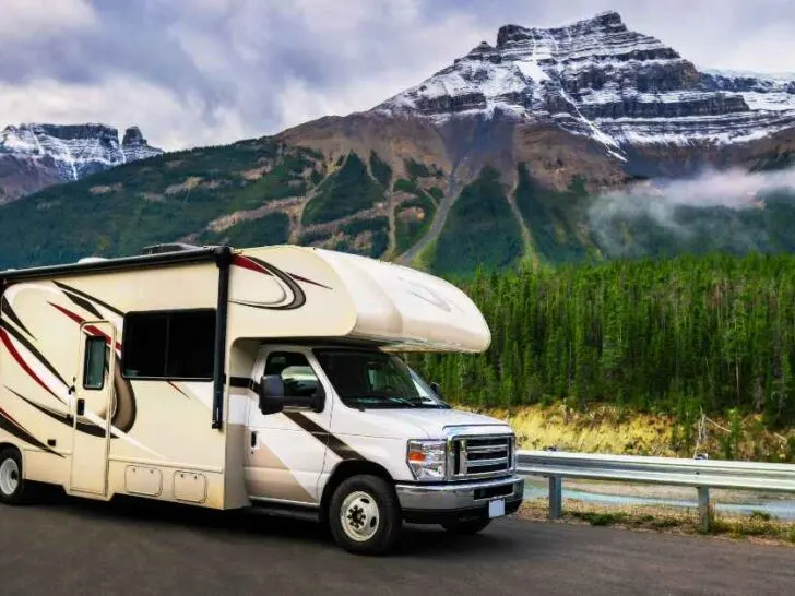 How Many Wheels Does a Motorhome Have?