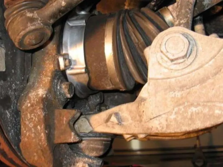 What Is IWE on a Ford F150?