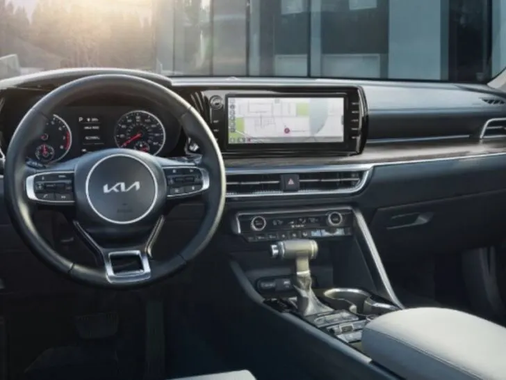 Does The Kia K5 Drive Itself?