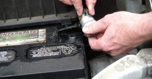 How To Clean Semi-Truck Battery Terminals?