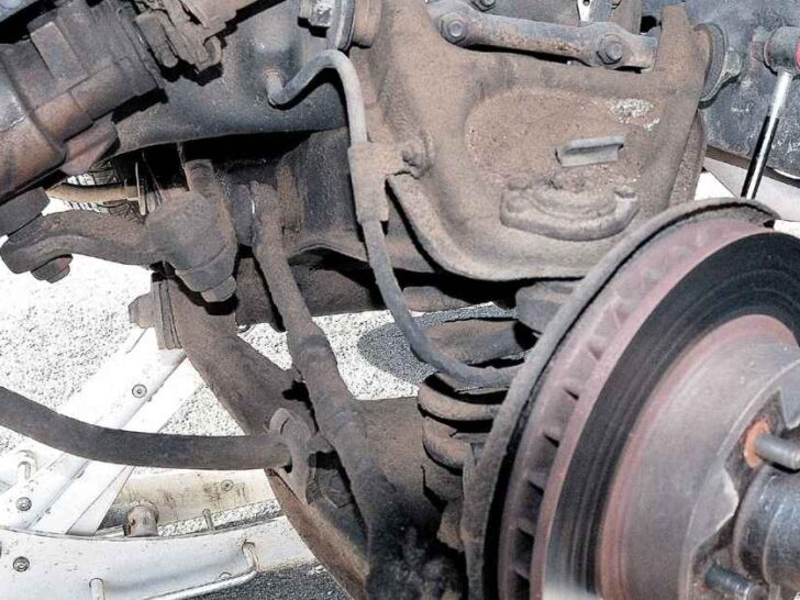 What is a Drag Link on a Semi-Truck?